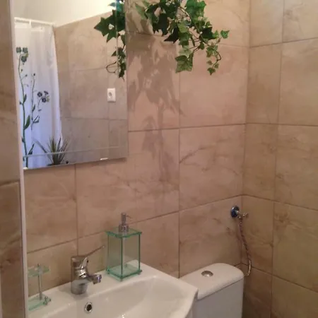 Harmonia Apartment *